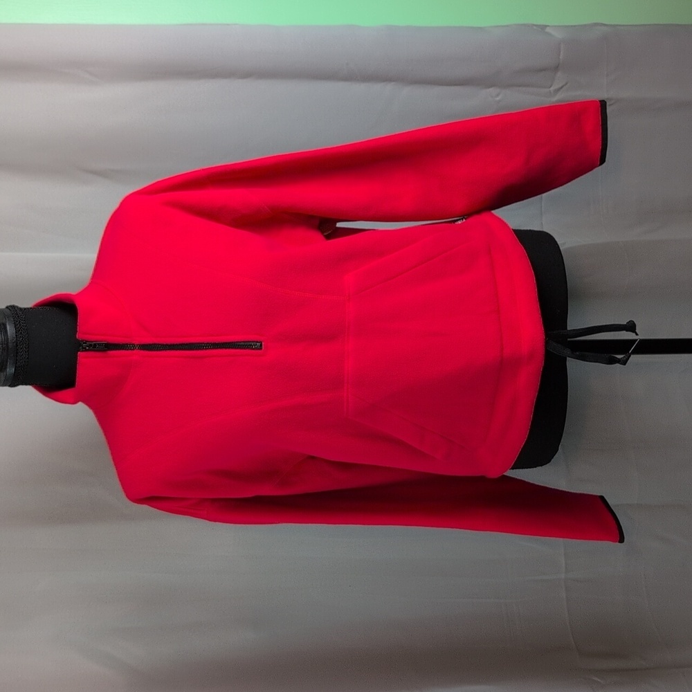 PINK Red Fleece Jacket NWT Fleece Cropped Pullover